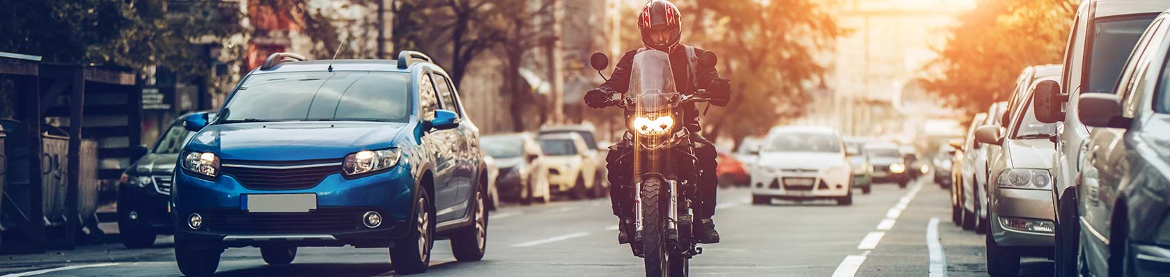 trouvez des économies sur votre assurance moto à la réunion avec des offres personnalisées et adaptées à vos besoins. profitez de tarifs avantageux et de garanties étendues pour rouler en toute tranquillité.