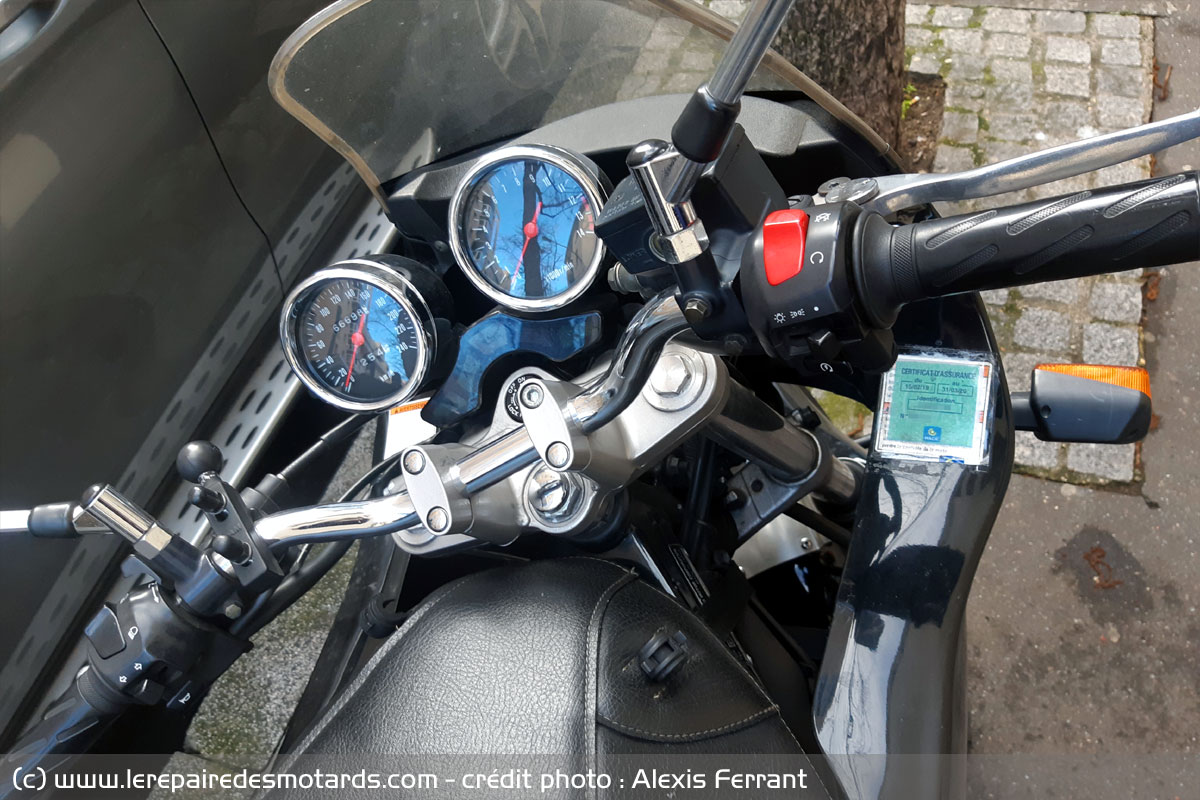 découvrez comment choisir la meilleure assurance pour votre moto 125. comparez les offres, comprenez les garanties et trouvez la couverture qui vous convient le mieux pour rouler en toute sérénité.