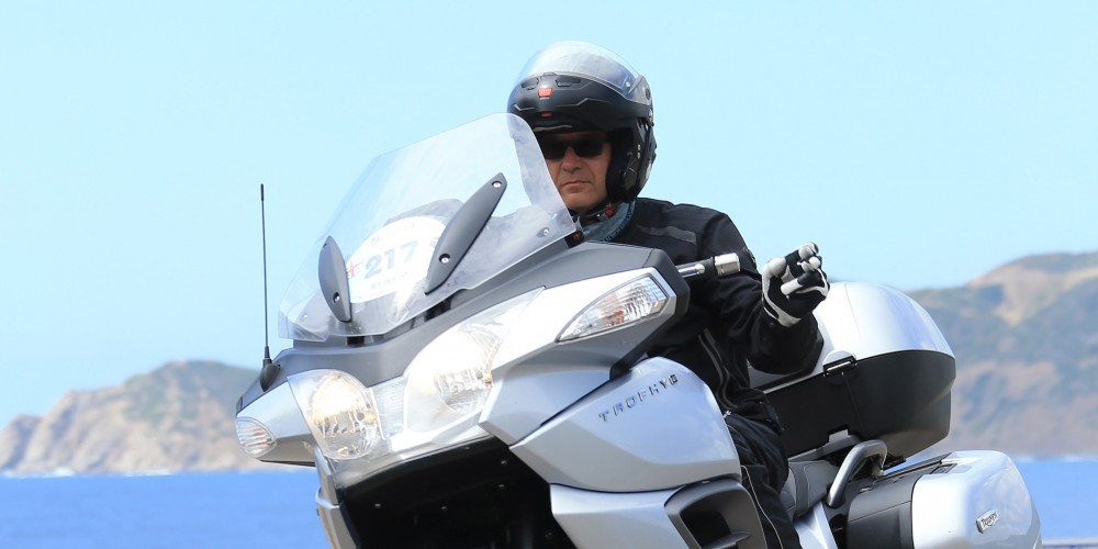 obtenez votre devis personnalisé pour une assurance moto adaptée à vos besoins. comparez les offres, assurez-vous d'une protection efficace et roulez sereinement sur les routes avec la meilleure couverture.